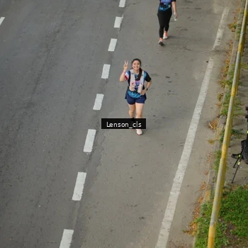 Runner Photo 7660571