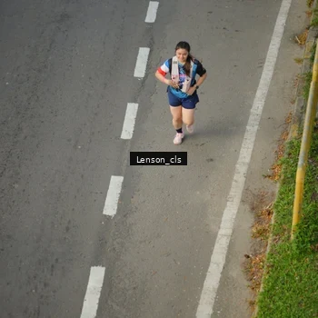 Runner Photo 7660575