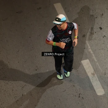 Runner Photo 7660578