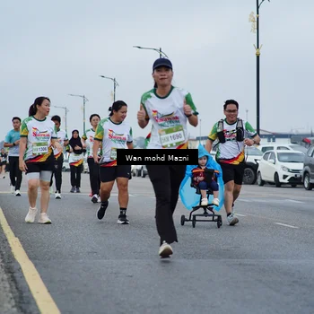Runner Photo 7660587