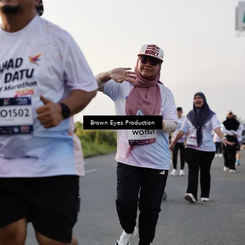 Runner Photo 7660597
