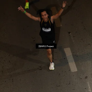 Runner Photo 7660609