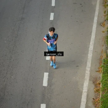 Runner Photo 7660625