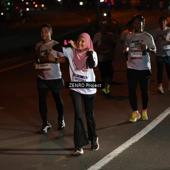 Runner Photo 7660632