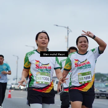 Runner Photo 7660652