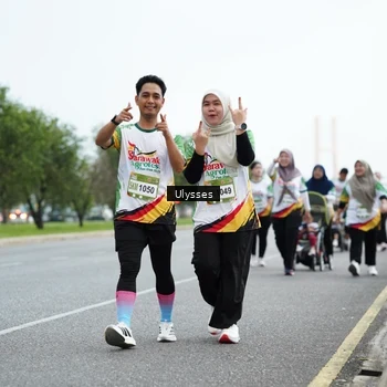 Runner Photo 7660674