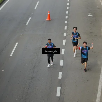 Runner Photo 7660682
