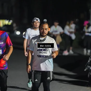 Runner Photo 7660690