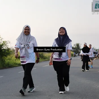Runner Photo 7660693