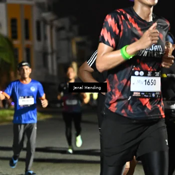 Runner Photo 7660719