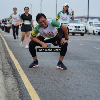 Runner Photo 7660721