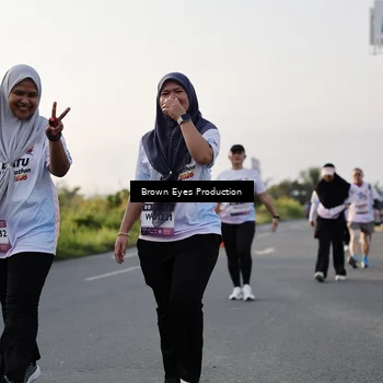 Runner Photo 7660734