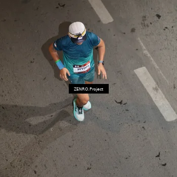 Runner Photo 7660735