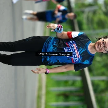 Runner Photo 7660765