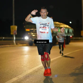 Runner Photo 7660767