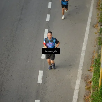 Runner Photo 7660772