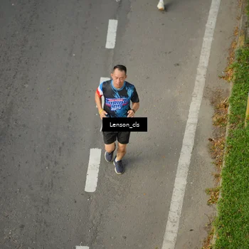 Runner Photo 7660777