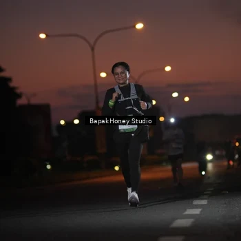 Runner Photo 7660780
