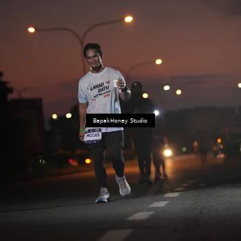 Runner Photo 7660781
