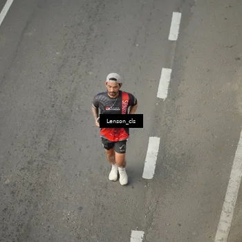 Runner Photo 7660783