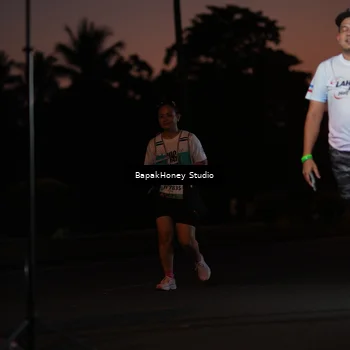 Runner Photo 7660793