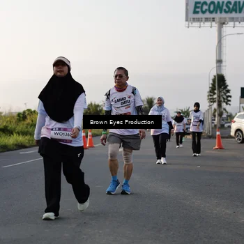 Runner Photo 7660816
