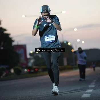 Runner Photo 7660818