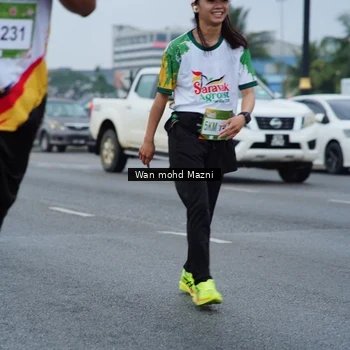 Runner Photo 7660841