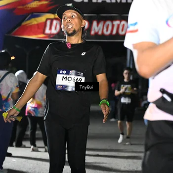 Runner Photo 7660843