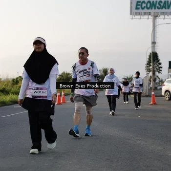 Runner Photo 7660857
