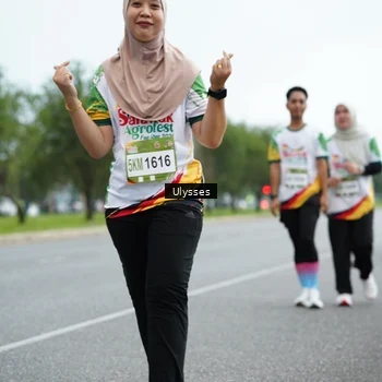 Runner Photo 7660865