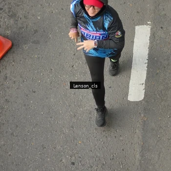 Runner Photo 7660868