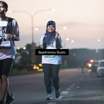 Runner Photo 7660880