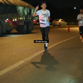 Runner Photo 7660883