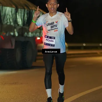 Runner Photo 7660893
