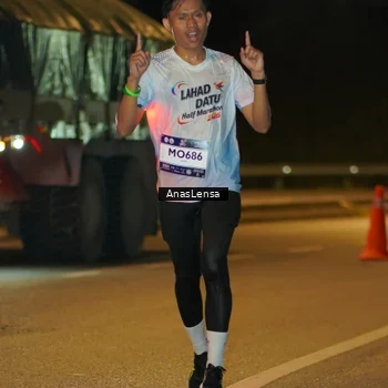 Runner Photo 7660897