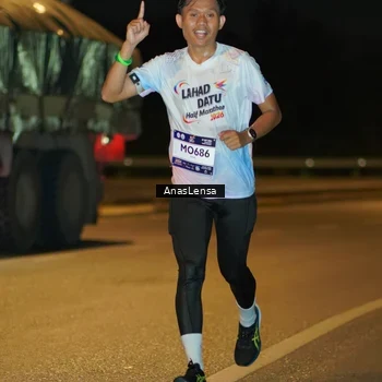 Runner Photo 7660905