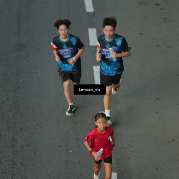 Runner Photo 7660913