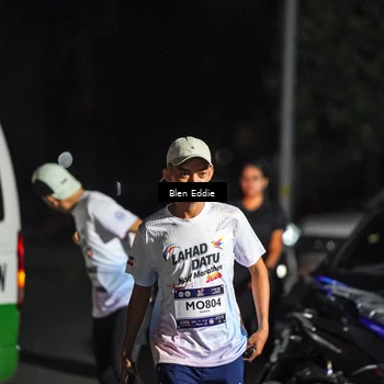 Runner Photo 7660921