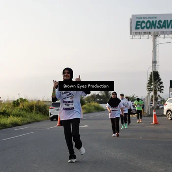 Runner Photo 7660930