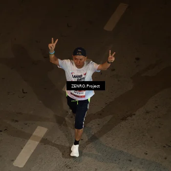 Runner Photo 7660942