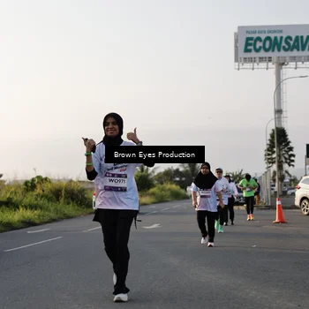 Runner Photo 7660960