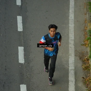 Runner Photo 7660976