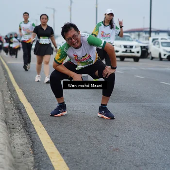 Runner Photo 7660987