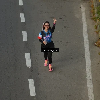 Runner Photo 7660997