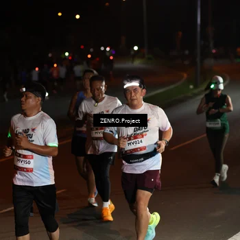 Runner Photo 7661031