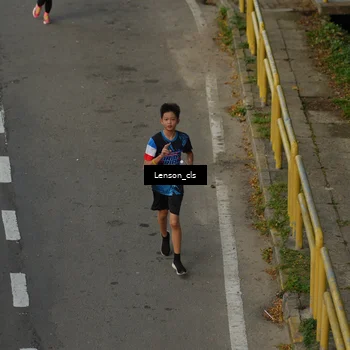 Runner Photo 7661047