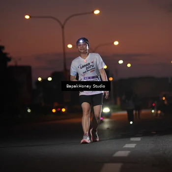 Runner Photo 7661052