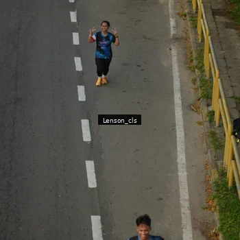 Runner Photo 7661057