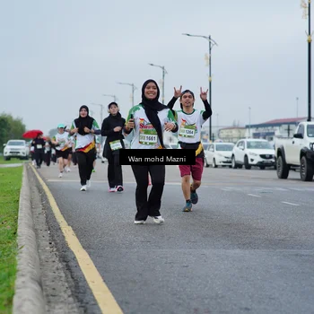 Runner Photo 7661065